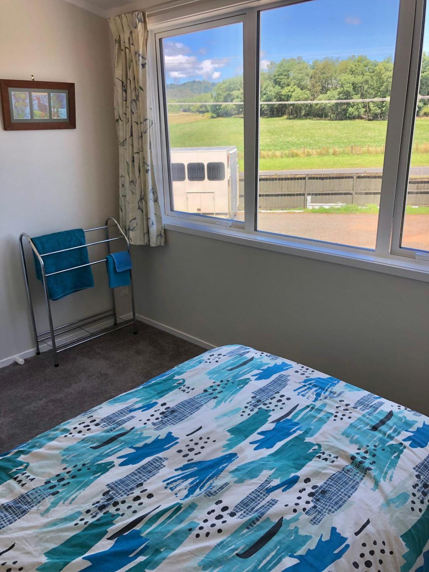 Hunua Ranges Bed and Breakfast Buitenkant foto